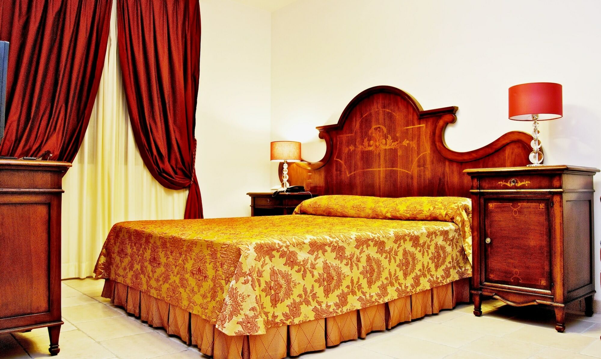 Vico Regio Hotel Casarano Buitenkant foto